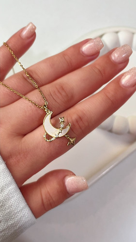 گردنبند ماه و ستاره